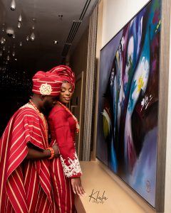 wedding tip wedding day couple with Yoruba aso oke wine, with embroidery
